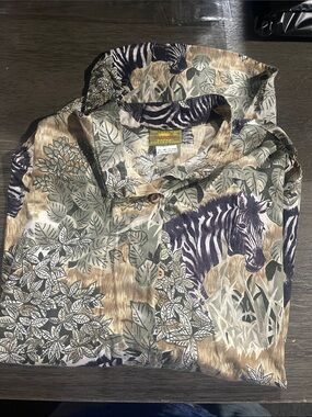 Sunset Blues Safari Collection Womens Sz S Zebra Print Button Up Top